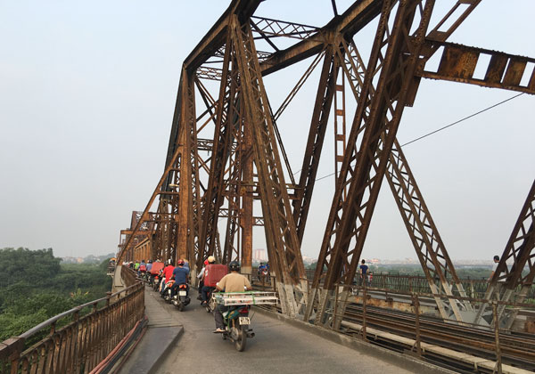 Long Bien Bridge in Hanoi