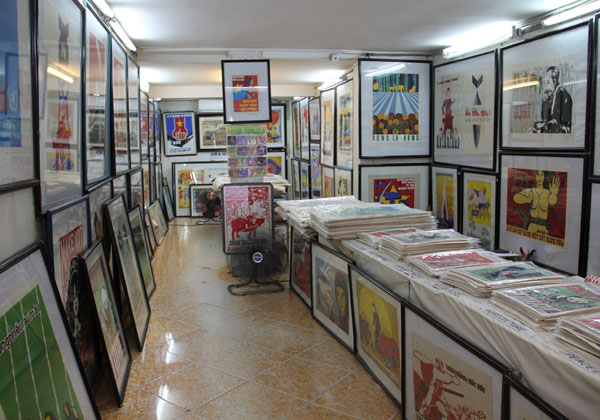 Propaganda shop in Hanoi Old Quarter