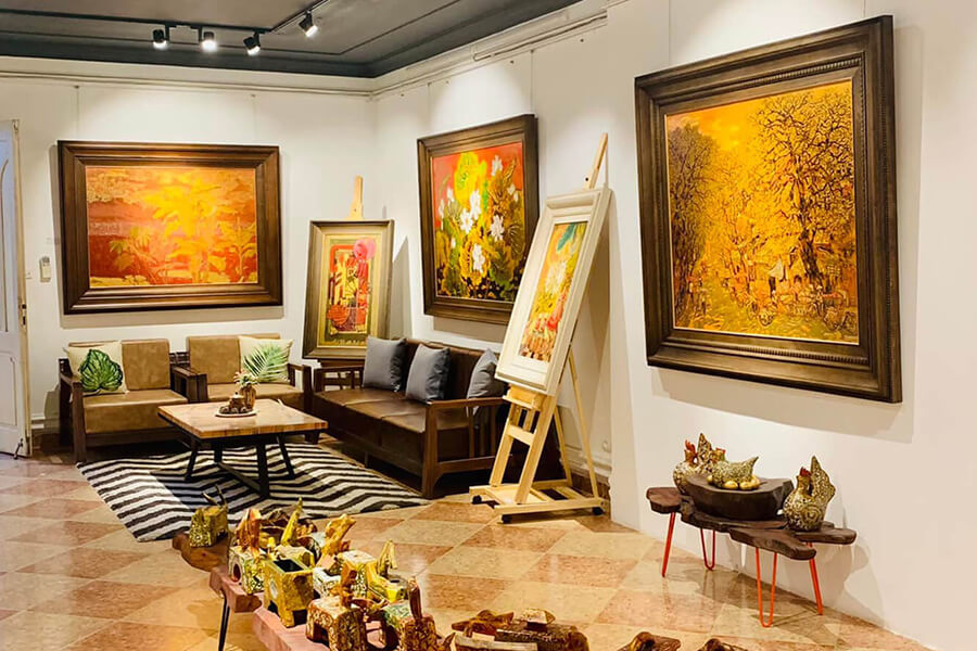 Hanoi Art Tours - Nguyen Art Gallery Art Tours in Hanoi